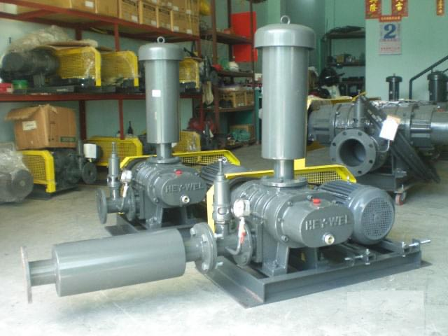 Máy Thổi Khí Công Nghiệp và Máy Bơm Nước Thuận Hiệp Thành – Giải Pháp Toàn Diện Cho Ngành Công Nghiệp Hiện Đại